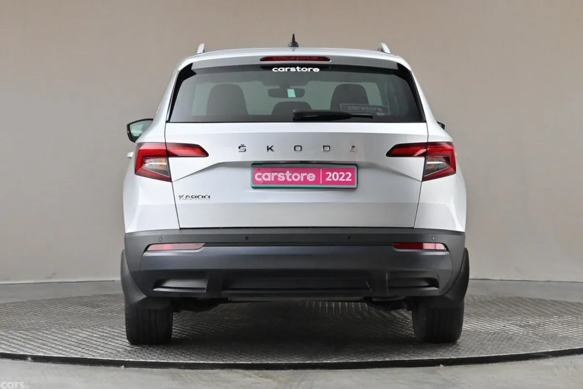 Skoda Karoq SUV, Petrol, 2022, Grey