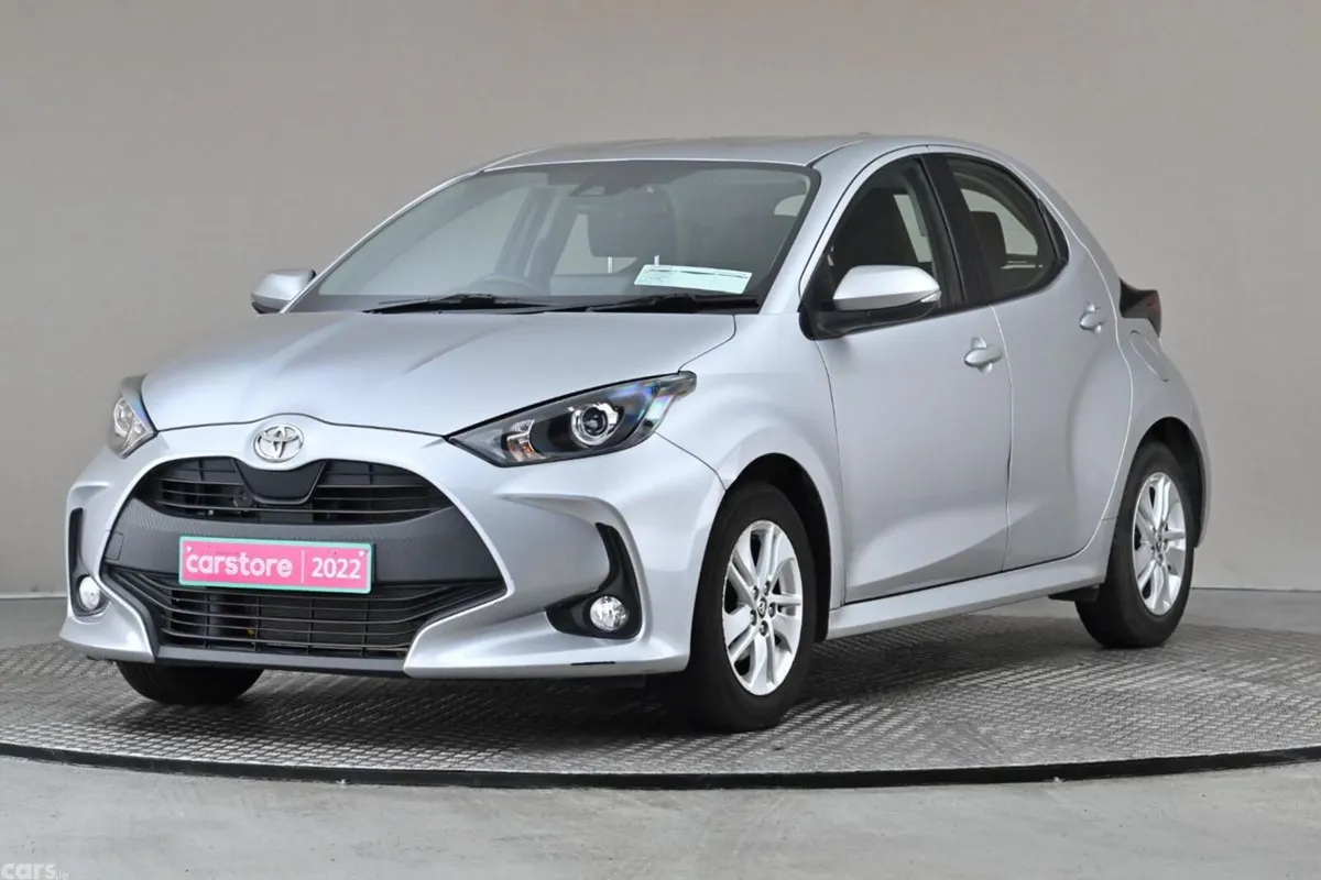 Toyota Yaris Hatchback, Petrol, 2022, Grey