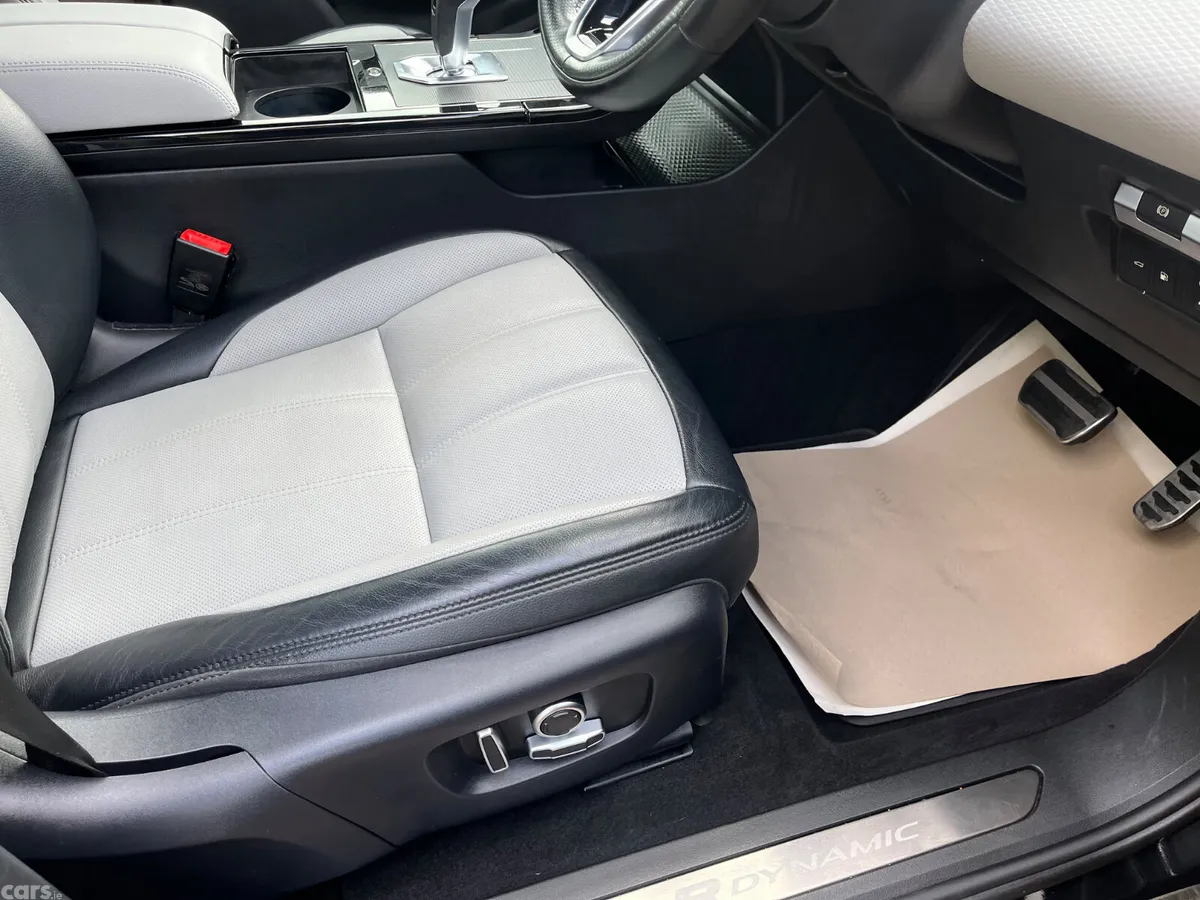 Land Rover Range Rover Evoque SUV, Petrol Plug-in Hybrid, 2022, Black