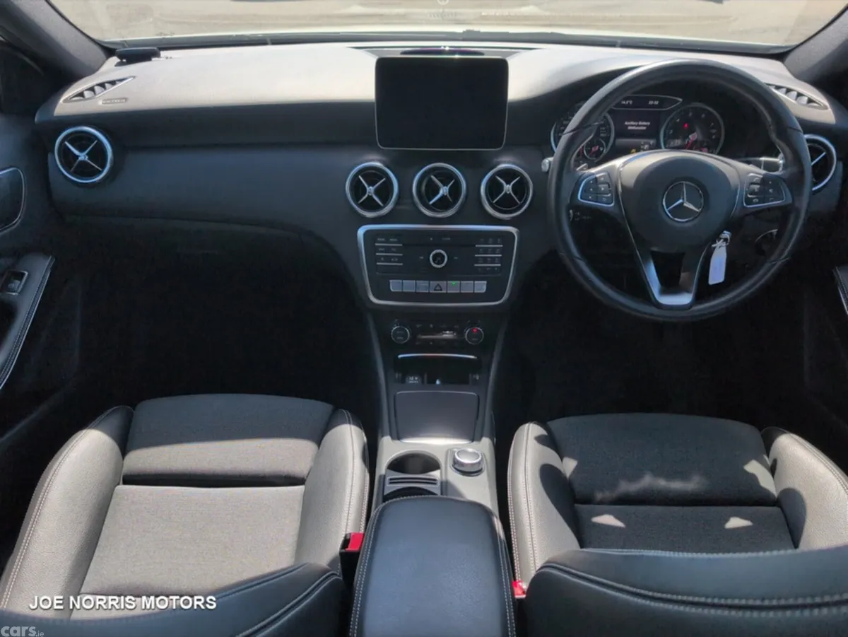 Mercedes-Benz A-Class Hatchback, Petrol, 2017, White