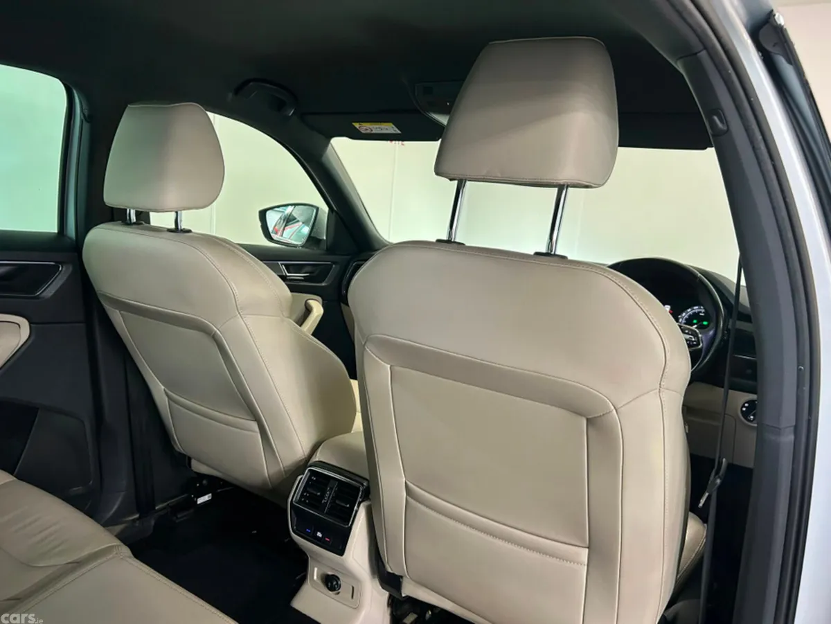 Skoda Kodiaq Estate, Diesel, 2021, Grey