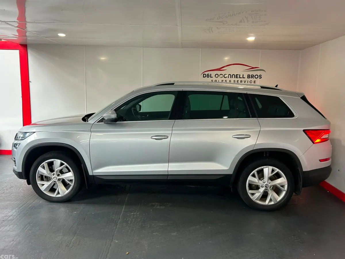 Skoda Kodiaq Estate, Diesel, 2021, Grey