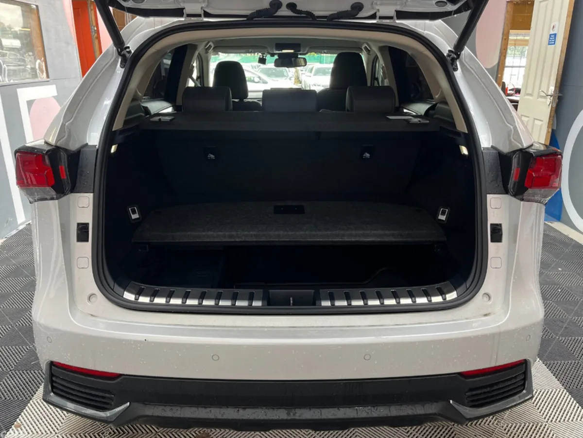 Lexus NX SUV, Petrol Hybrid, 2020, White