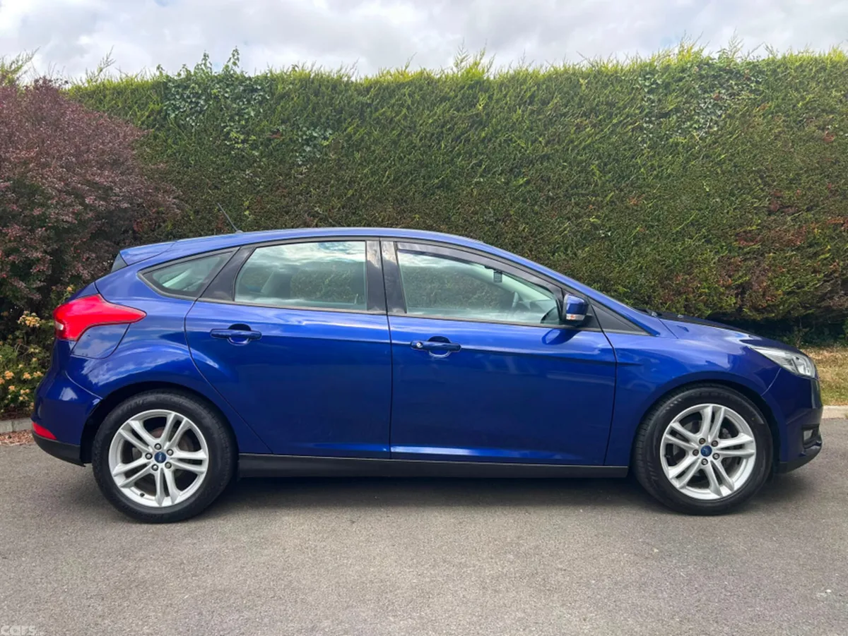 Ford Focus Hatchback, Diesel, 2018, Blue
