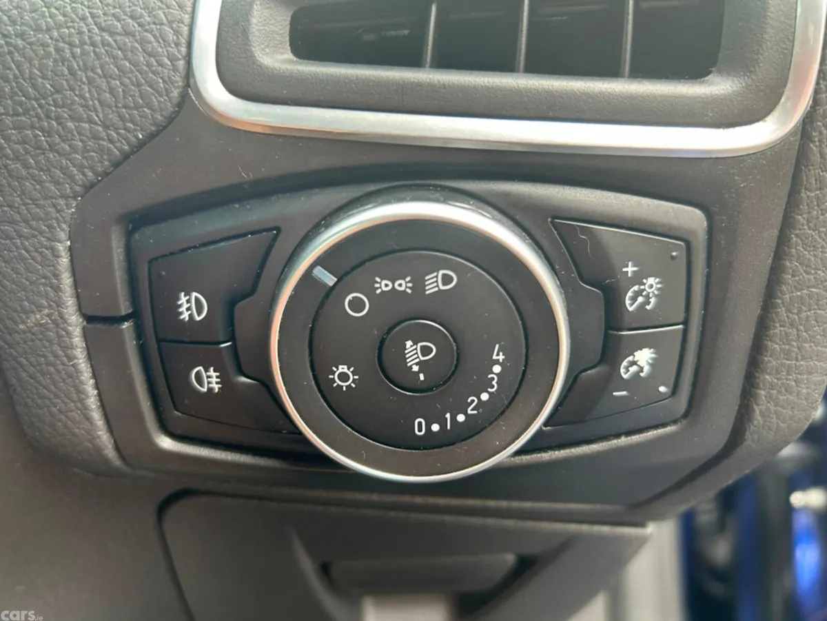 Ford Focus Hatchback, Diesel, 2018, Blue