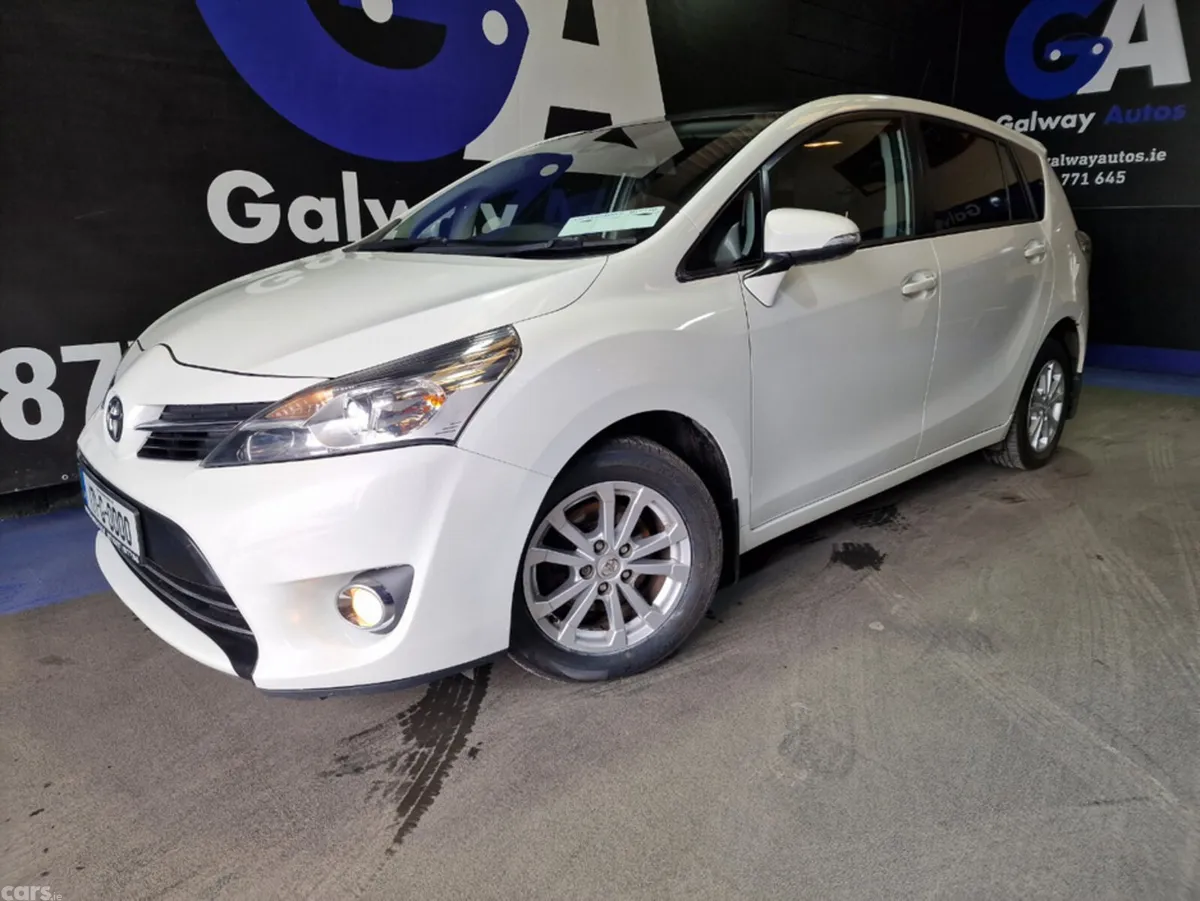 Toyota Verso MPV, Diesel, 2017, White