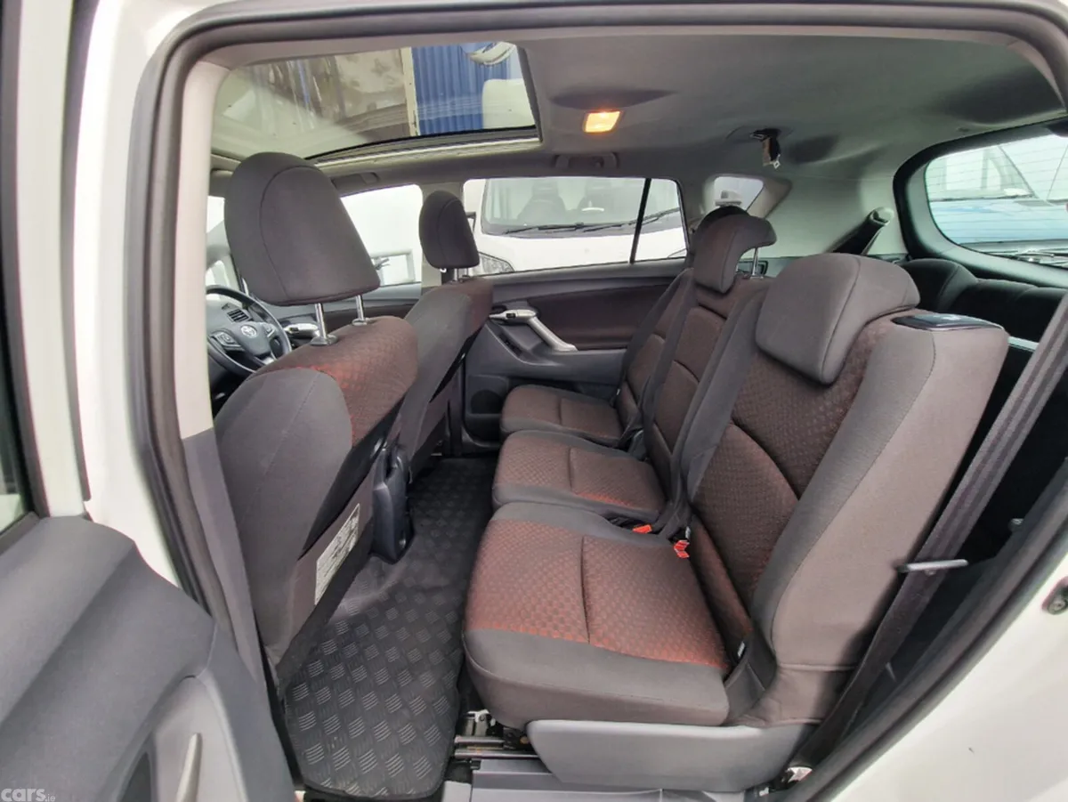Toyota Verso MPV, Diesel, 2017, White