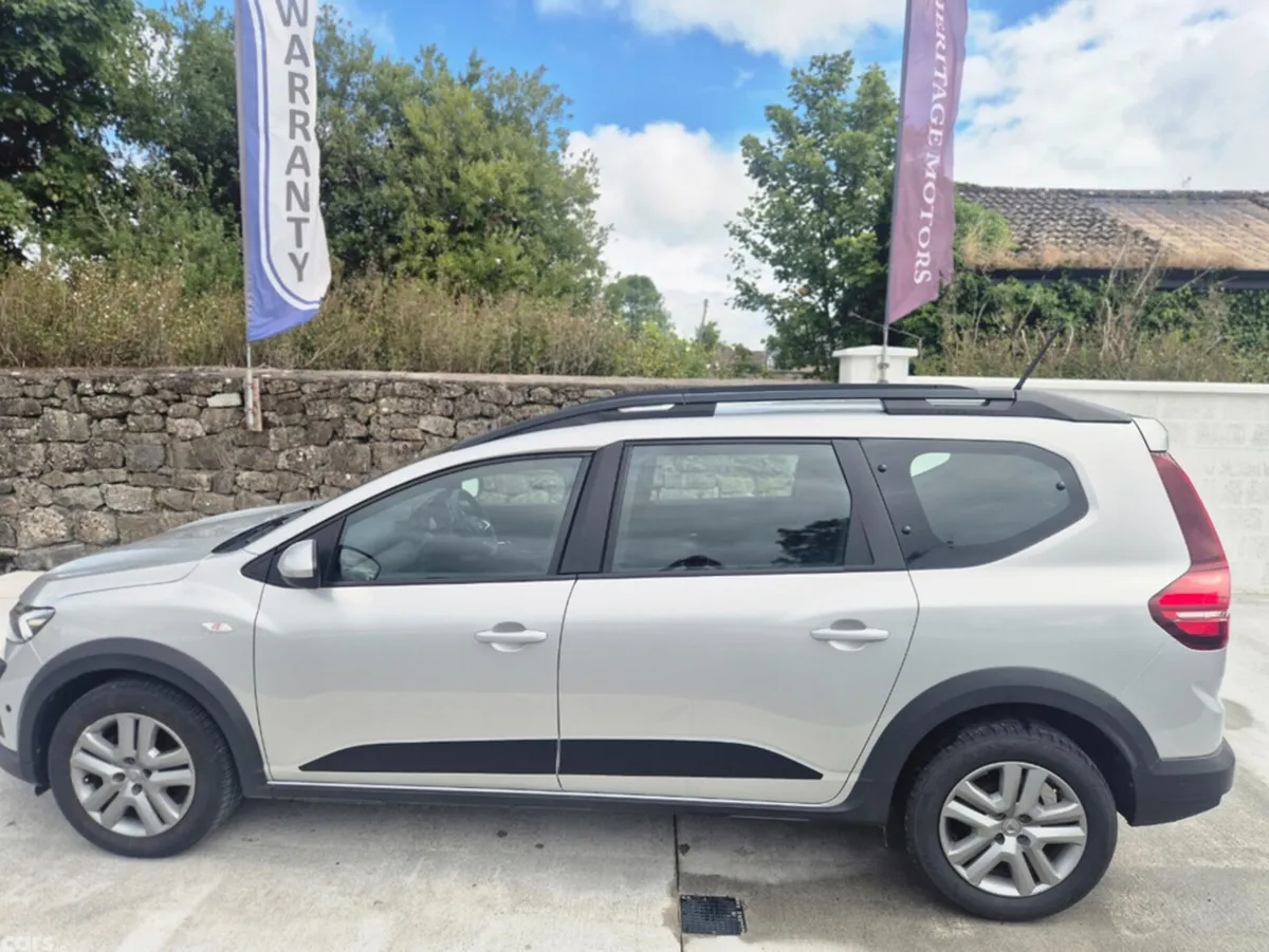 Dacia Jogger MPV, Petrol, 2022, Grey