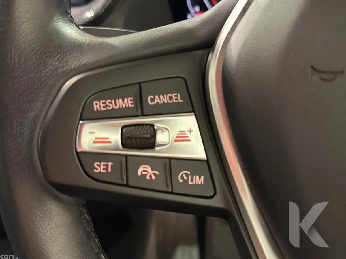 BMW 1-Series Hatchback, Petrol, 2020, Red