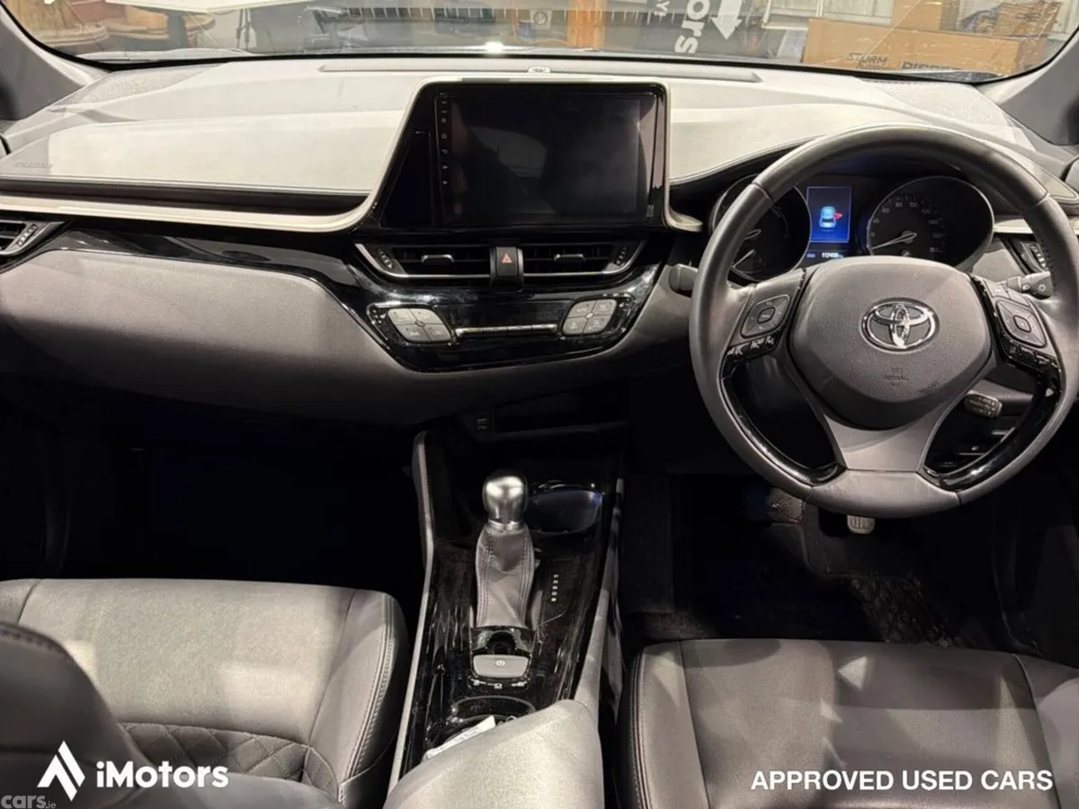 Toyota C-HR SUV, Petrol Hybrid, 2021, Black