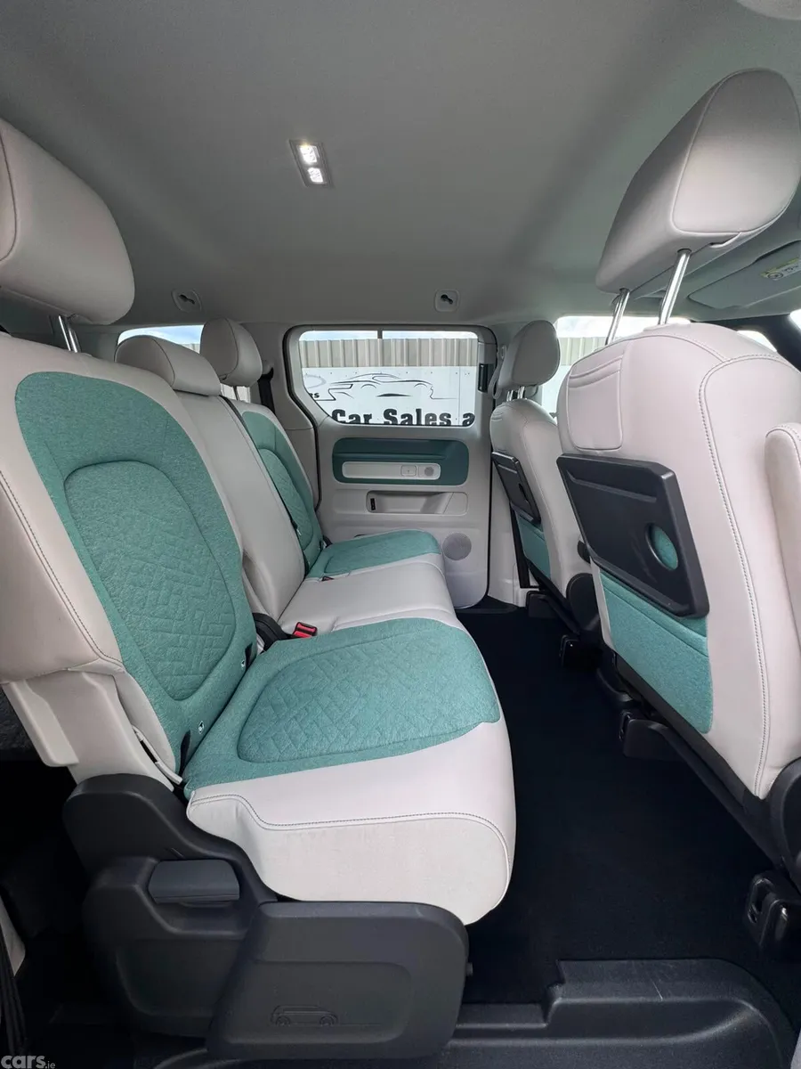 Volkswagen ID.Buzz Estate, Electric, 2022, Grey