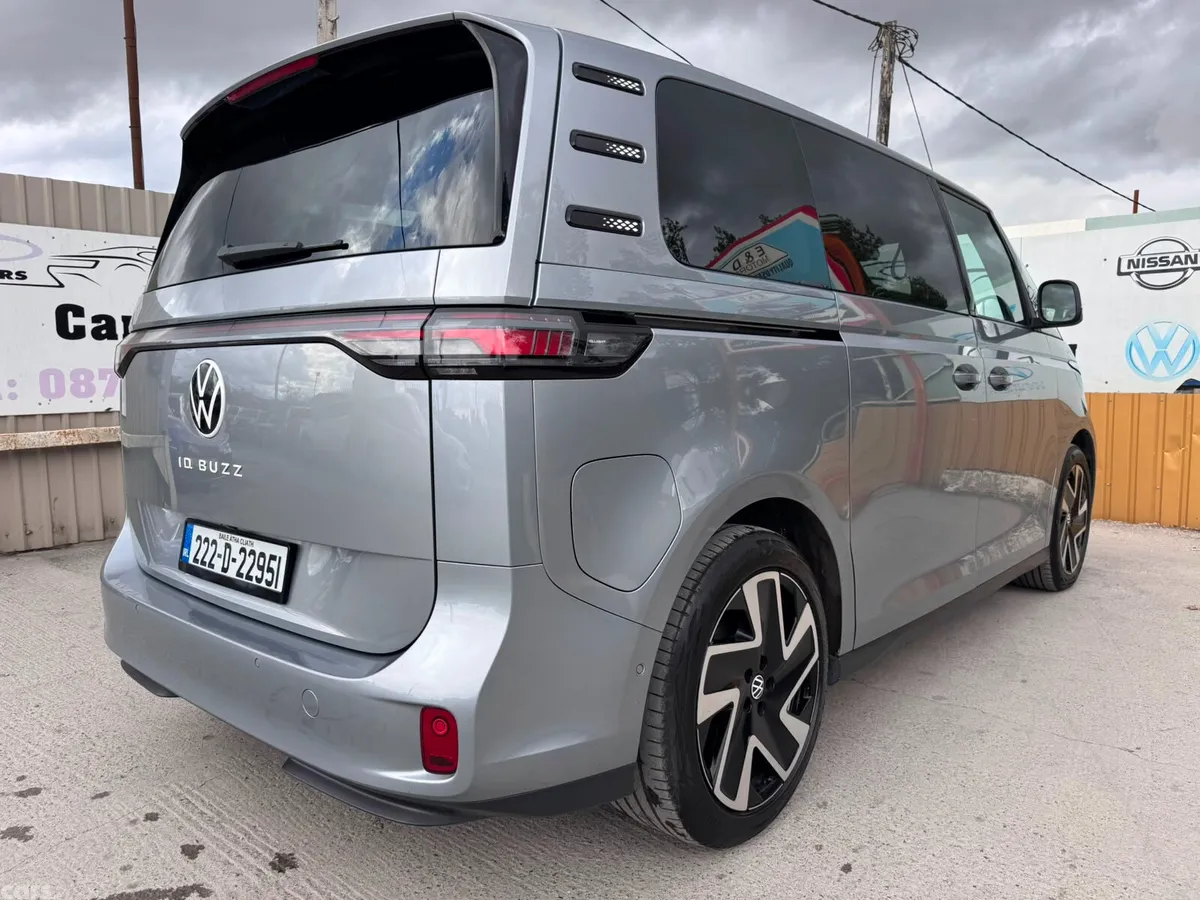 Volkswagen ID.Buzz Estate, Electric, 2022, Grey