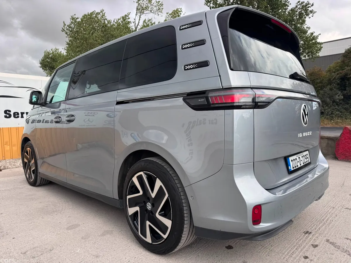 Volkswagen ID.Buzz Estate, Electric, 2022, Grey