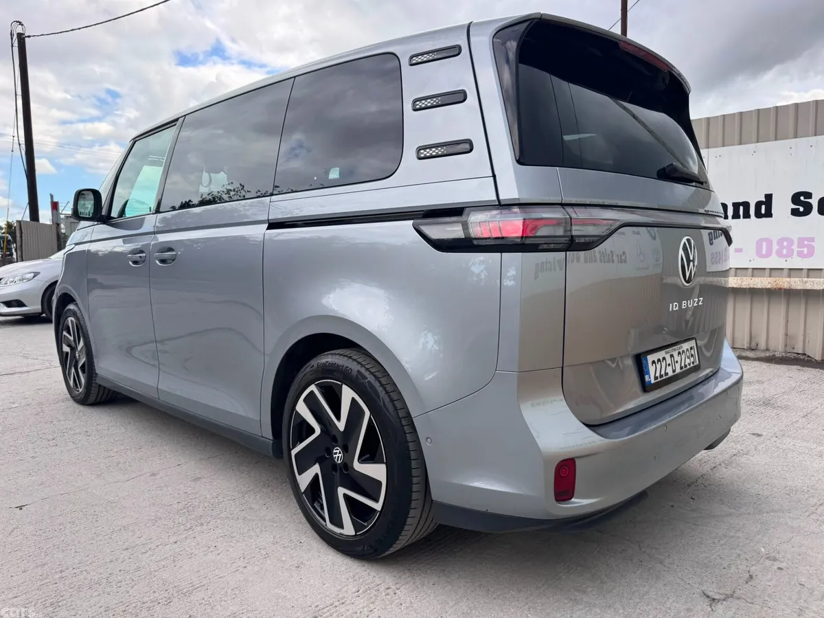 Volkswagen ID.Buzz Estate, Electric, 2022, Grey