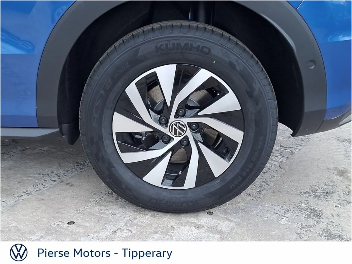 Volkswagen T-Roc SUV, Petrol, 2026, Blue
