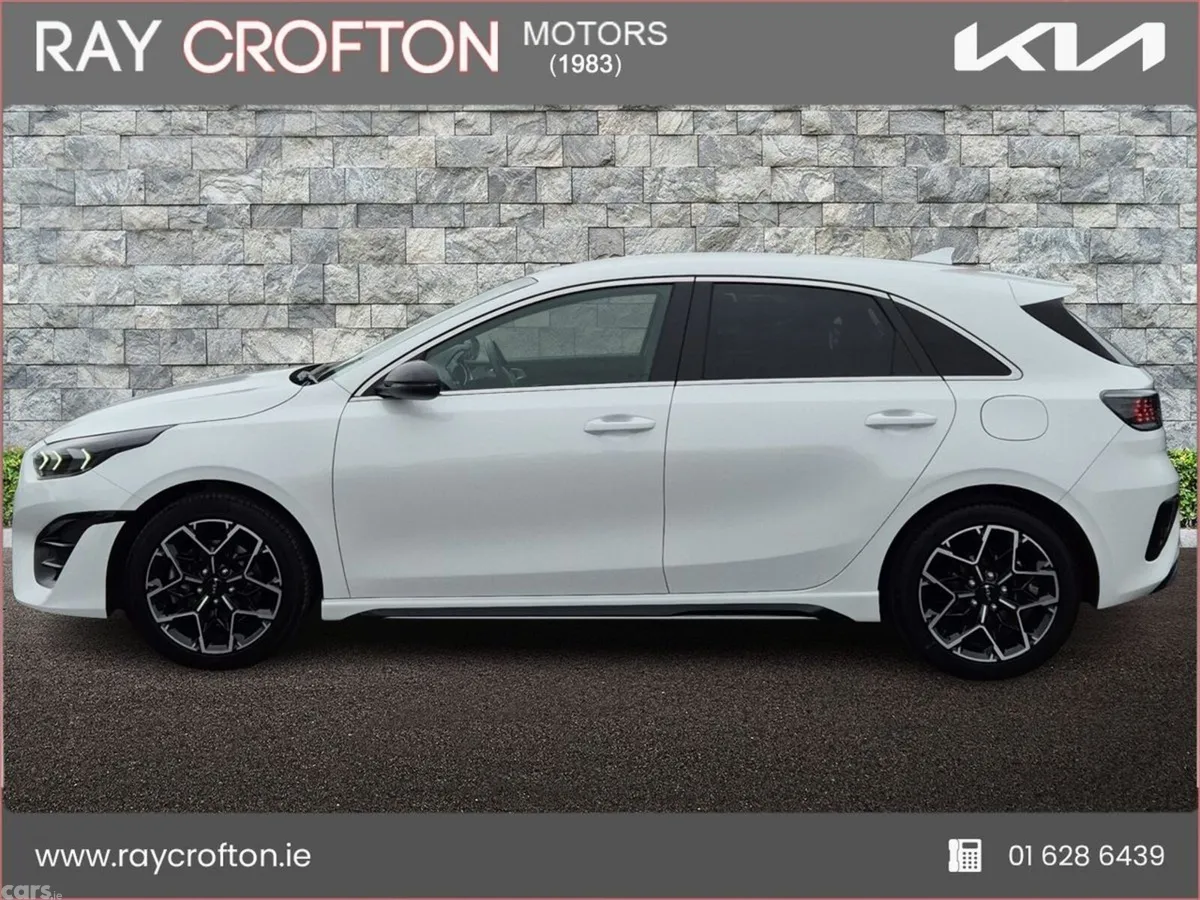Kia Ceed Hatchback, Petrol, 2025, White