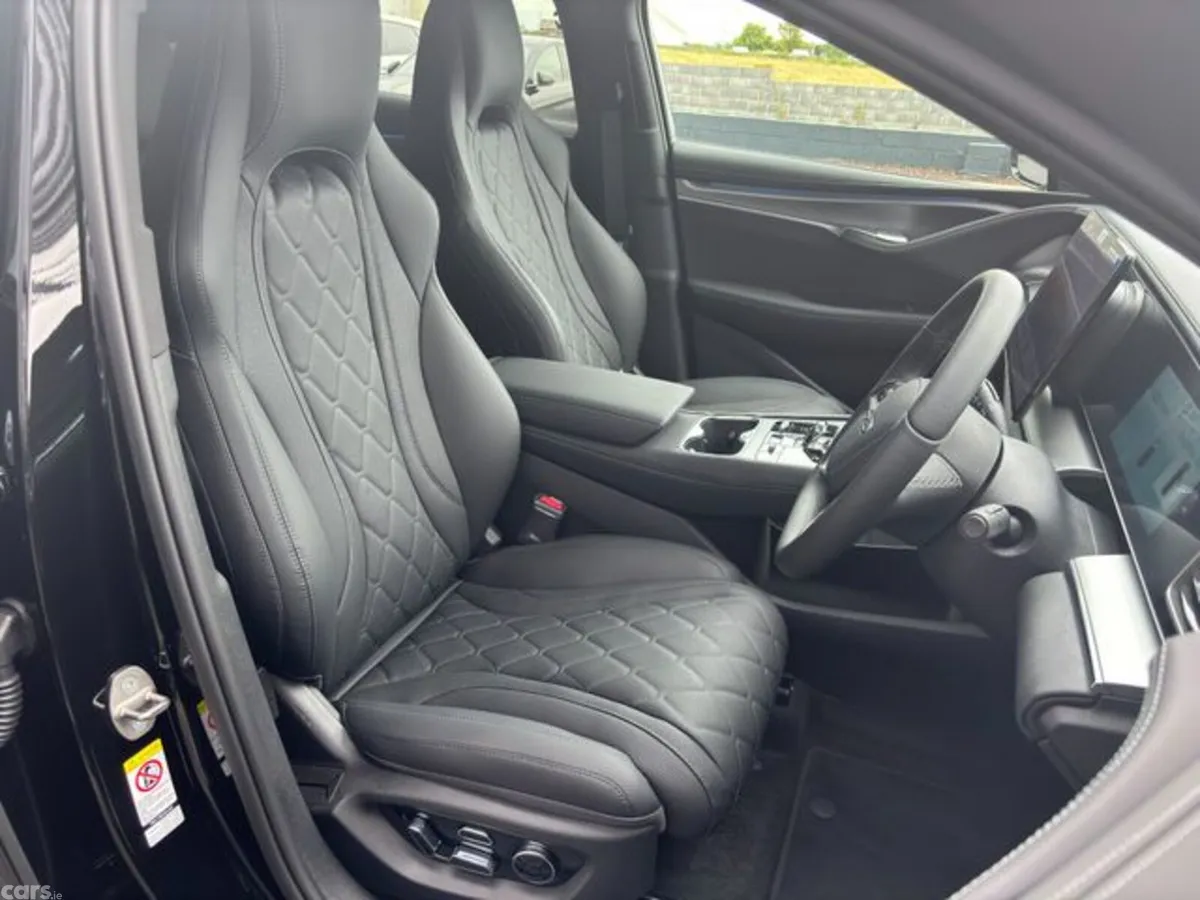 BYD SEALION 7 SUV, Electric, 2026, Black