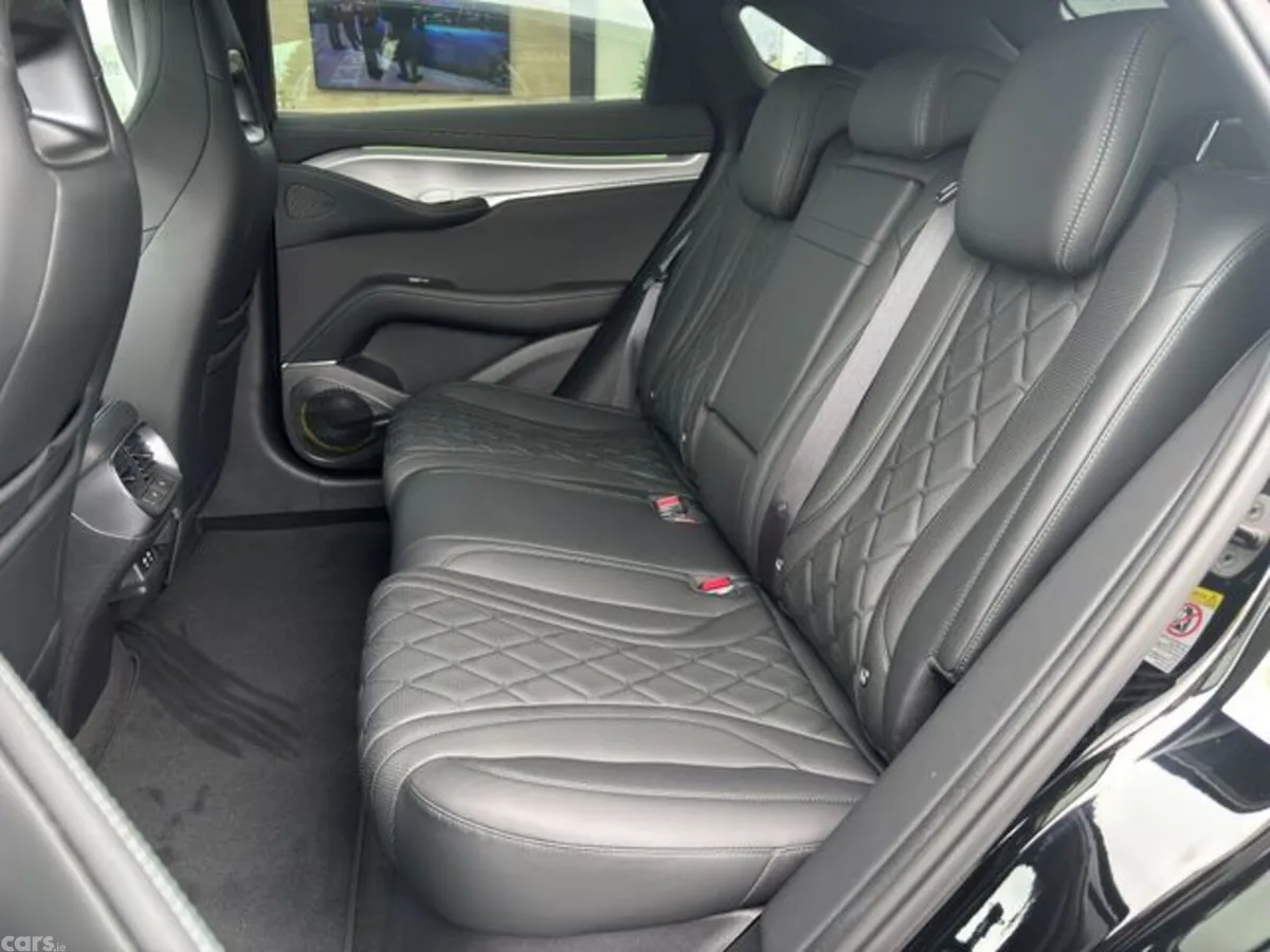 BYD SEALION 7 SUV, Electric, 2026, Black