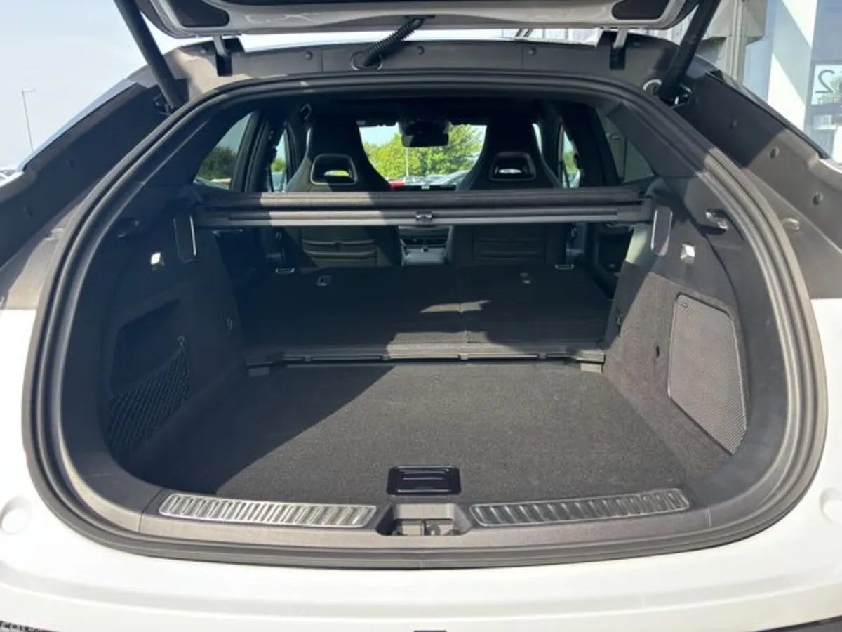BYD SEALION 7 SUV, Electric, 2026, White