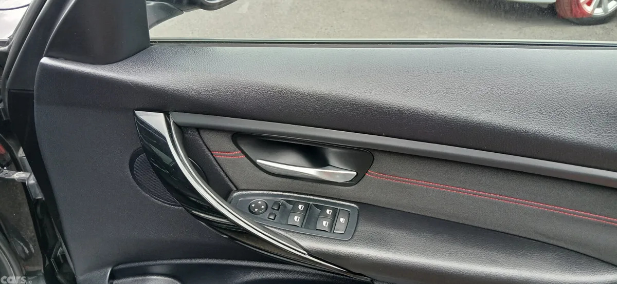 BMW 3-Series Saloon, Diesel, 2014, Black