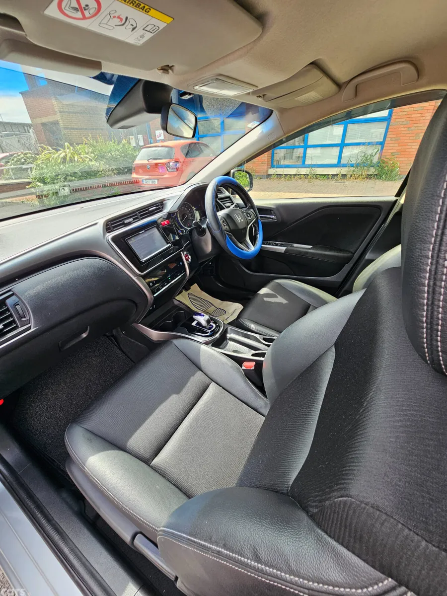 Honda Grace Saloon, Petrol Hybrid, 2015, Grey