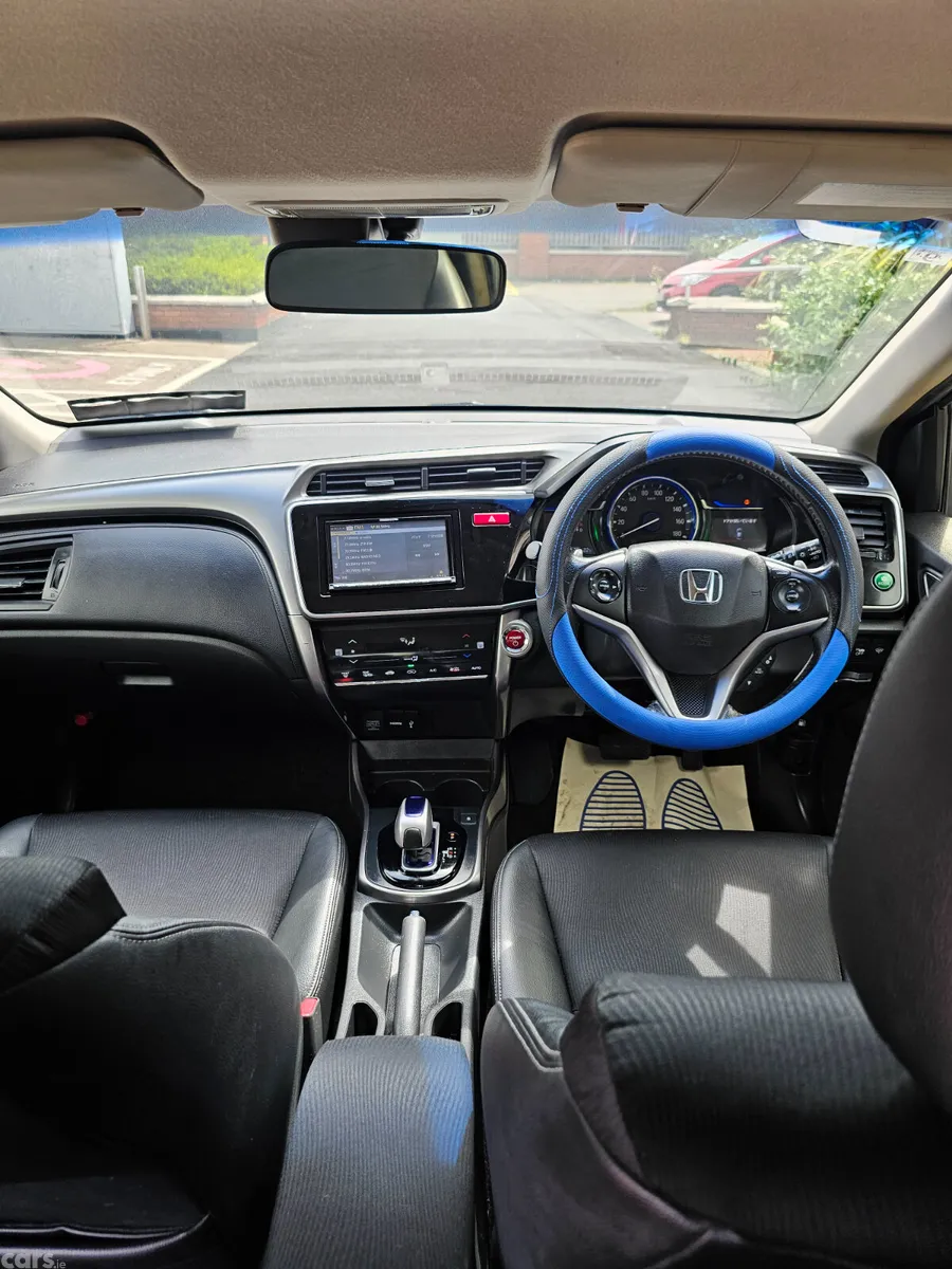 Honda Grace Saloon, Petrol Hybrid, 2015, Grey