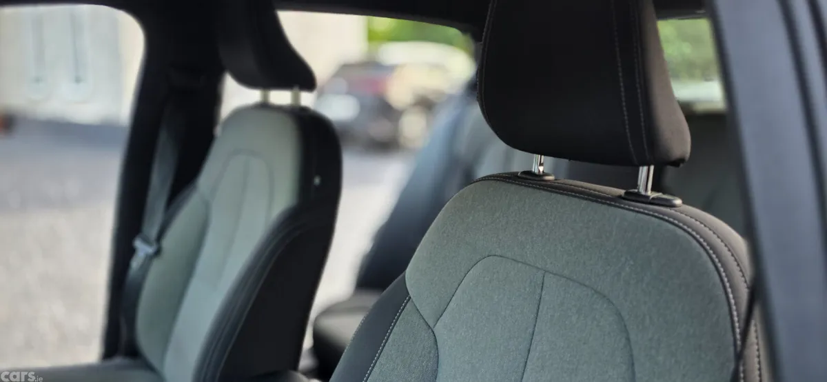 Volvo XC40 SUV, Petrol Plug-in Hybrid, 2023, Black