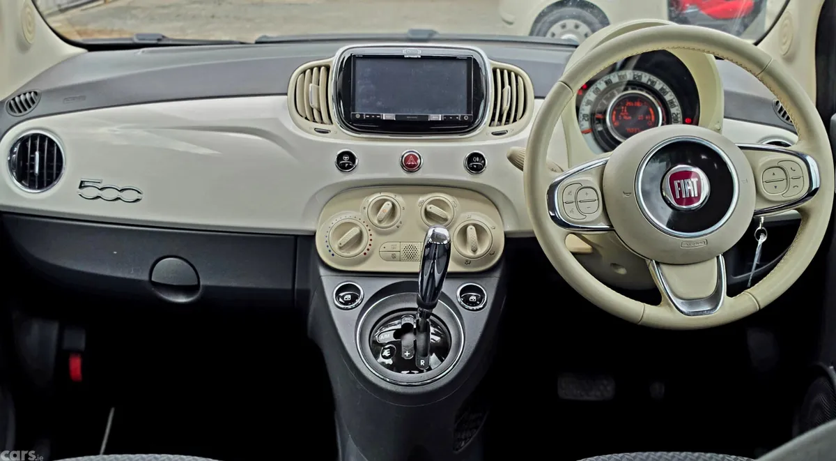 Fiat 500 Hatchback, Petrol, 2017, White
