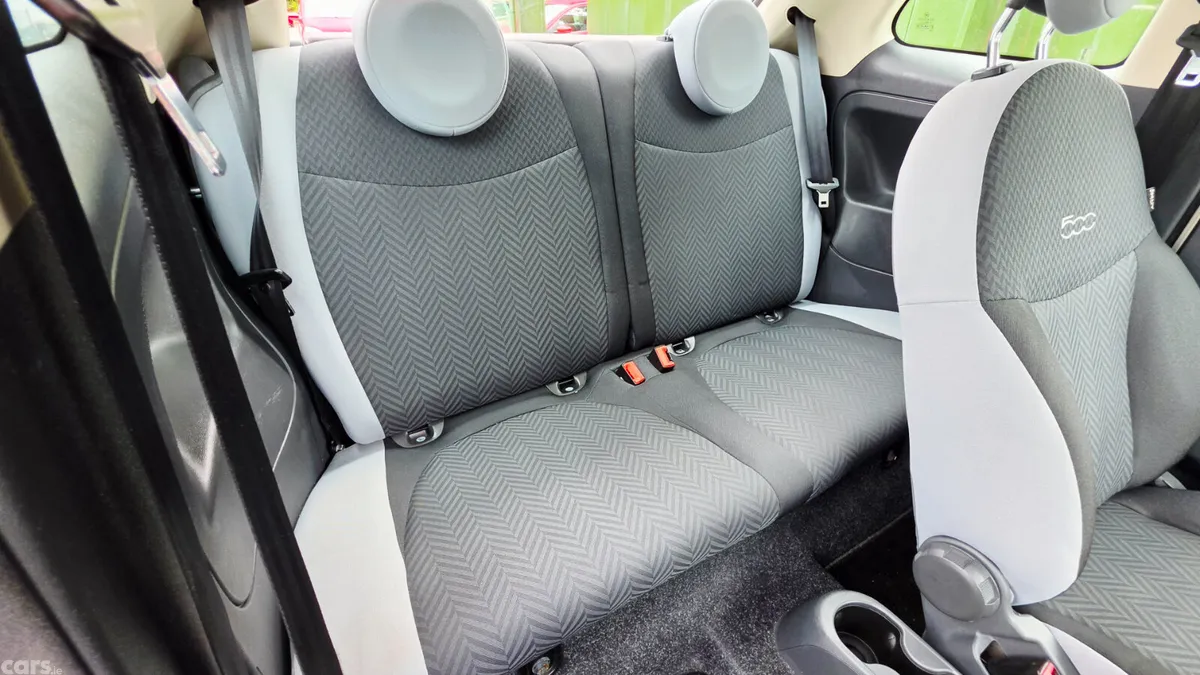 Fiat 500 Hatchback, Petrol, 2017, White