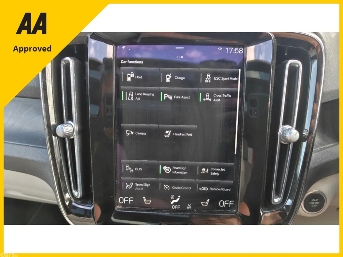 Volvo XC40 SUV, Petrol Plug-in Hybrid, 2022, Black