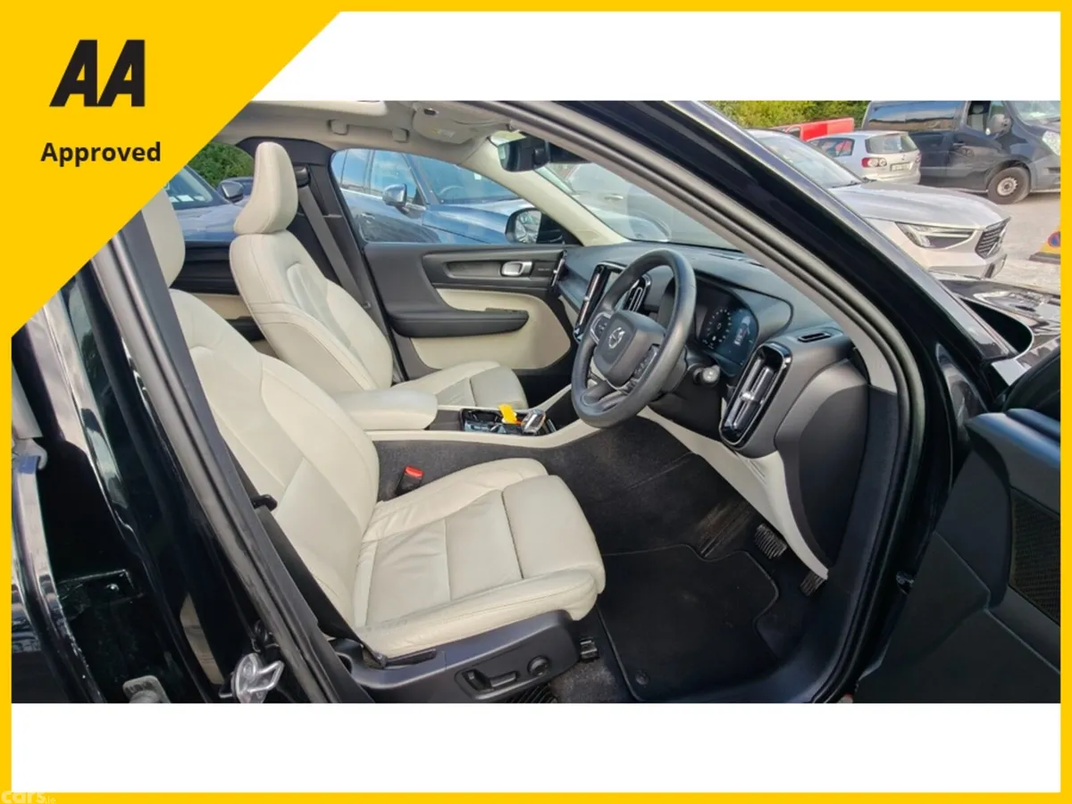 Volvo XC40 SUV, Petrol Plug-in Hybrid, 2022, Black