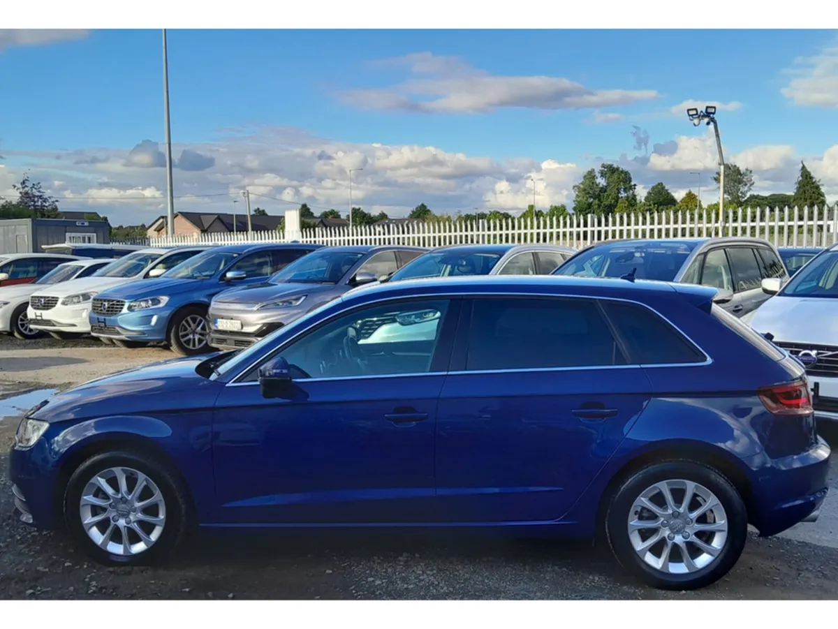 Audi A3 Hatchback, Petrol, 2015, Blue