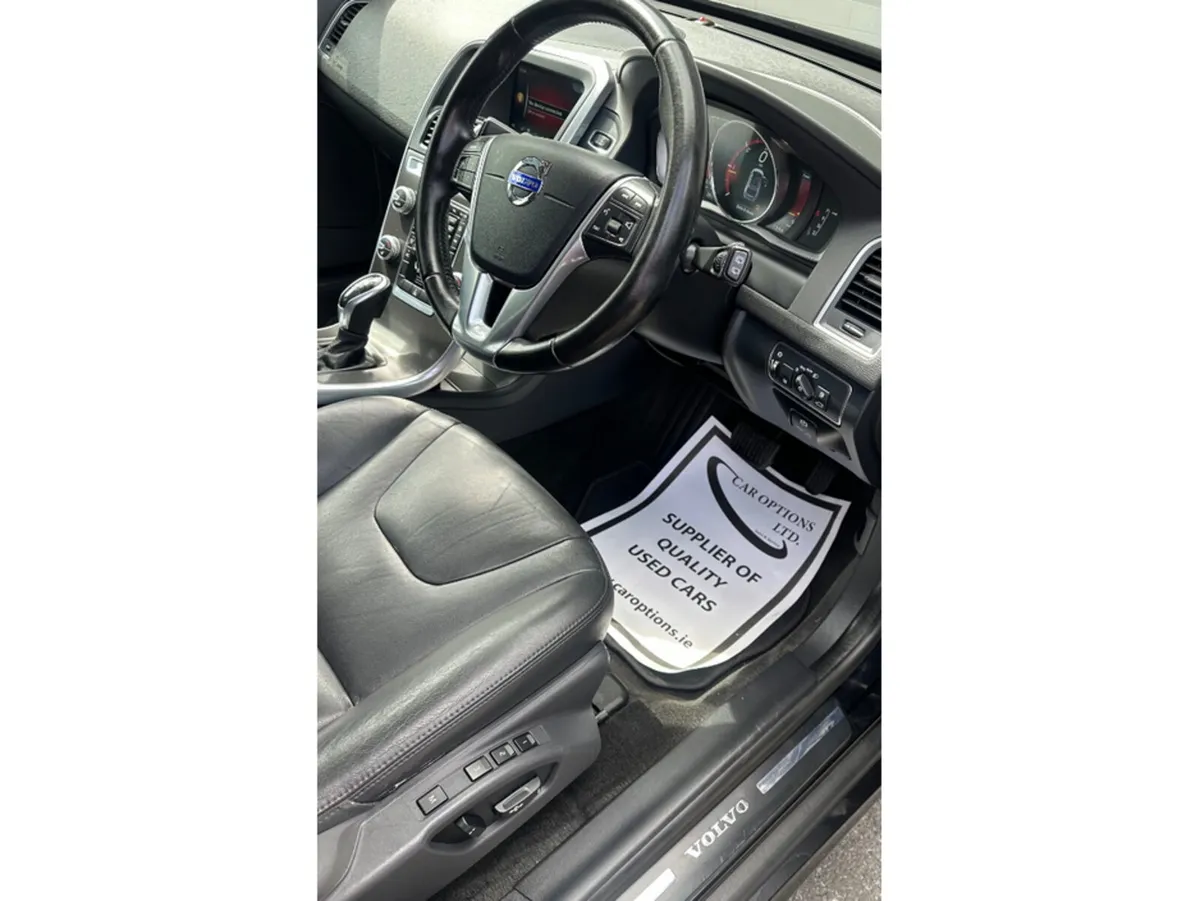 Volvo XC60 Estate, Diesel, 2014, Black