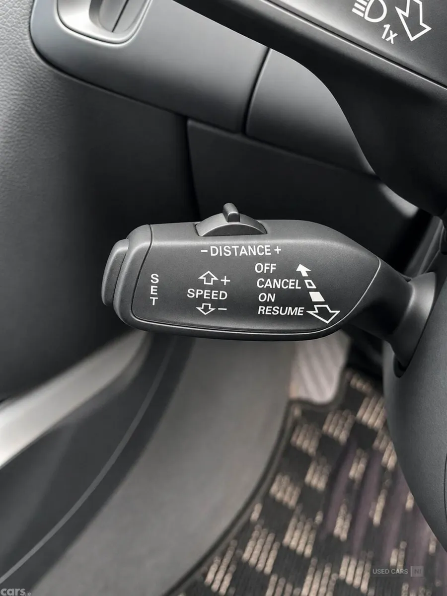 Audi A4 , Petrol, 2015, White