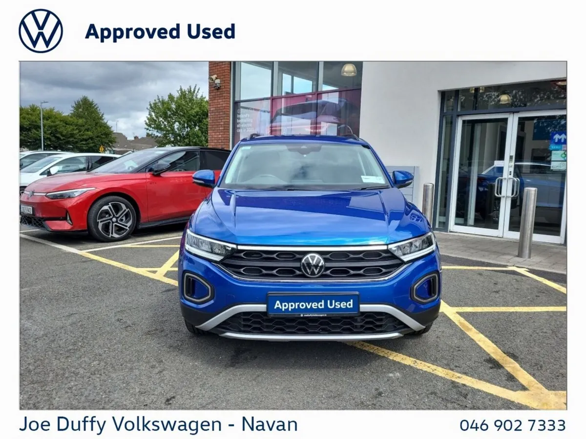 Volkswagen T-Roc SUV, Diesel, 2023, Blue