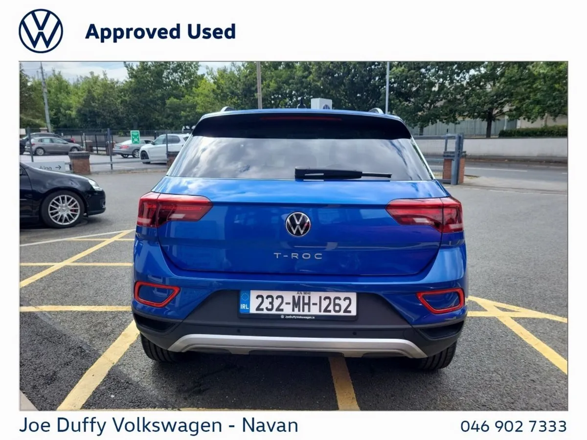 Volkswagen T-Roc SUV, Diesel, 2023, Blue