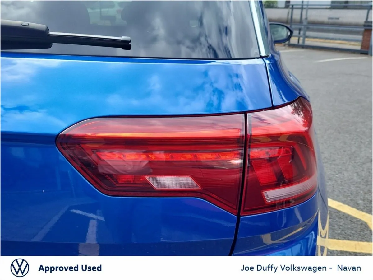 Volkswagen T-Roc SUV, Diesel, 2023, Blue