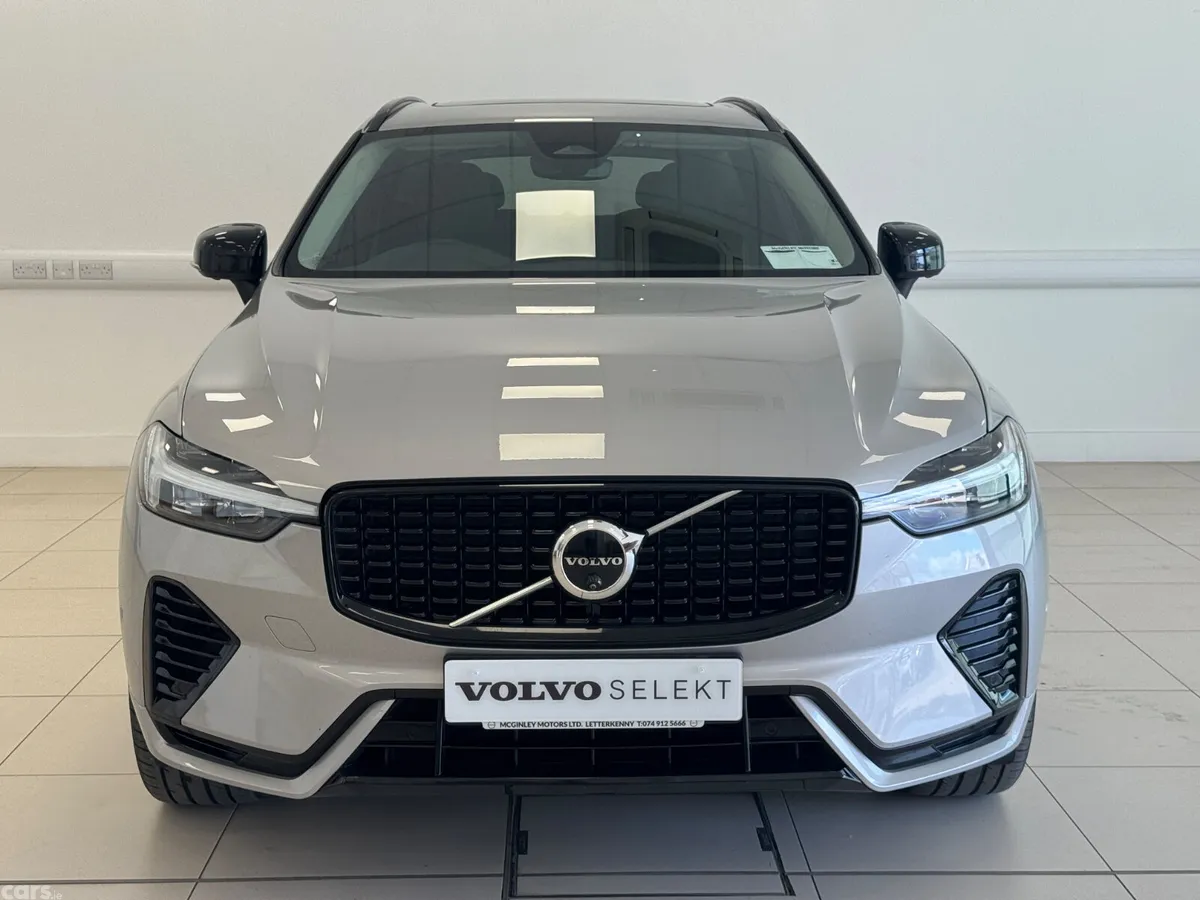 Volvo XC60 SUV, Petrol Plug-in Hybrid, 2024, Grey