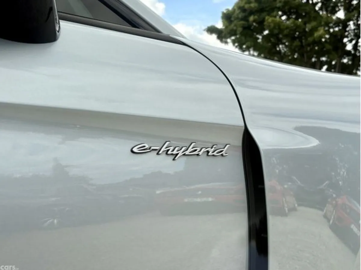 Porsche Panamera Saloon, Petrol Hybrid, 2025, Silver