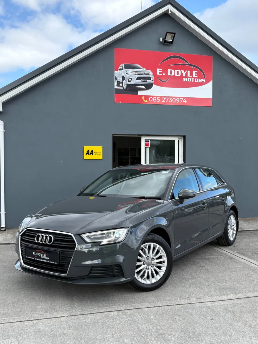 Audi A3 Hatchback, Diesel, 2017, Grey
