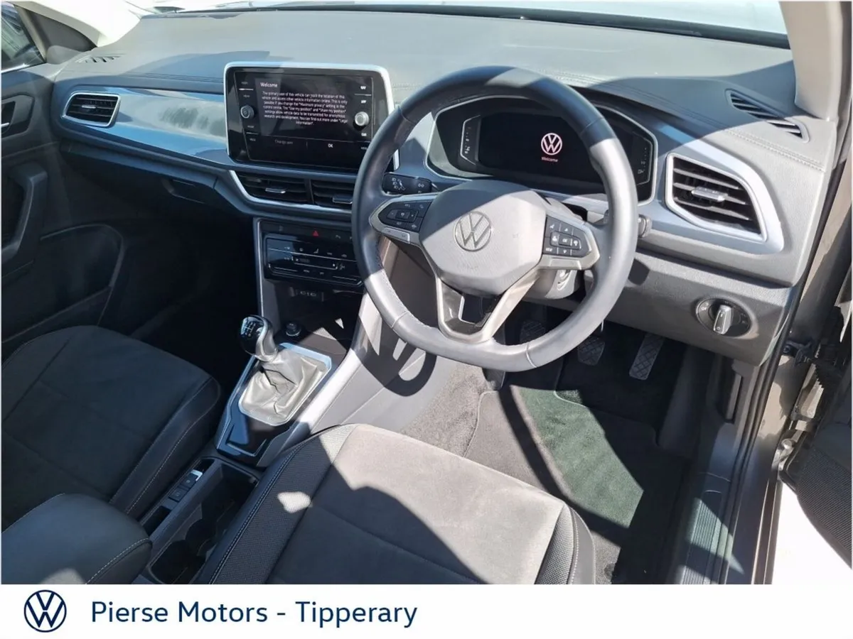 Volkswagen T-Roc SUV, Petrol, 2024, Grey