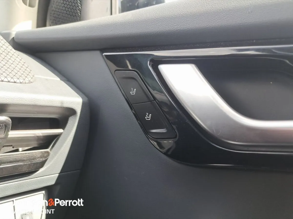 Kia EV6 MPV, Electric, 2022, Blue