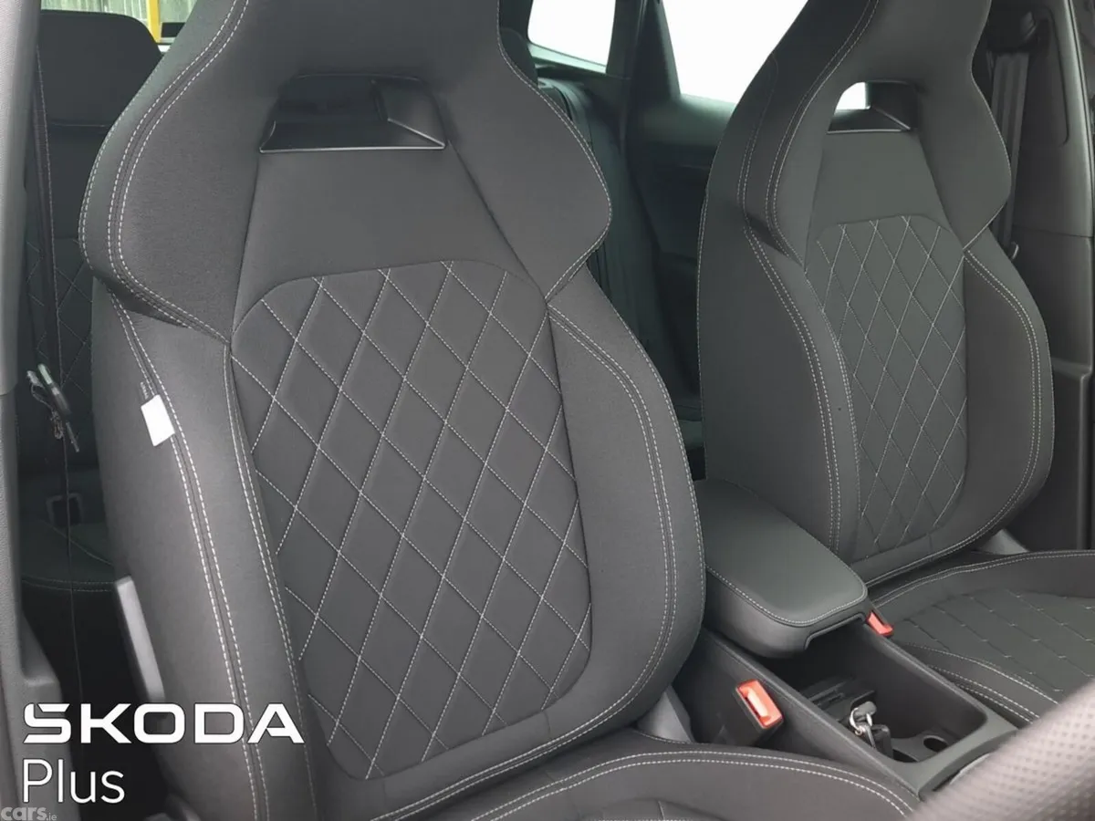 Skoda Karoq SUV, Diesel, 2026, Black
