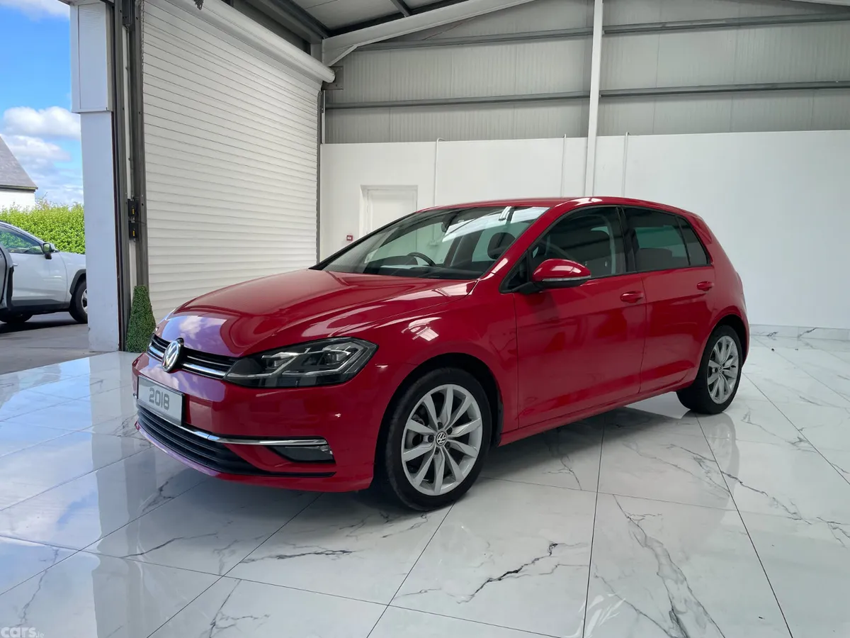 Volkswagen Golf Hatchback, Petrol, 2018, Red