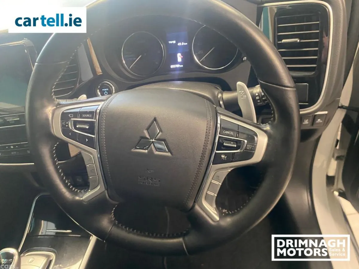 Mitsubishi Outlander SUV, Petrol Plug-in Hybrid, 2018, White