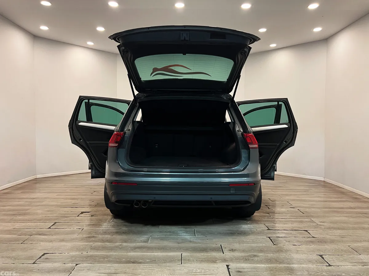Volkswagen Tiguan SUV, Diesel, 2019, Grey