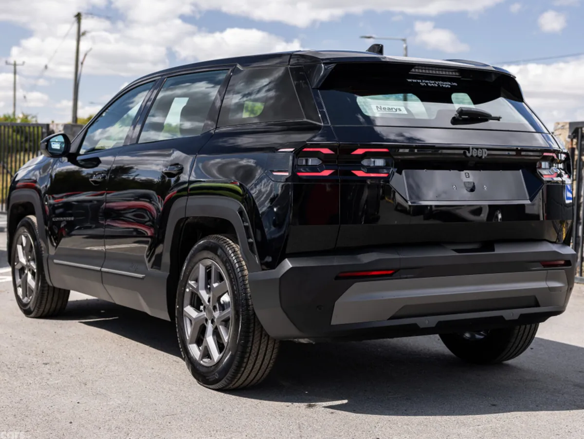 Jeep Compass SUV, Petrol Hybrid, 2026, Black