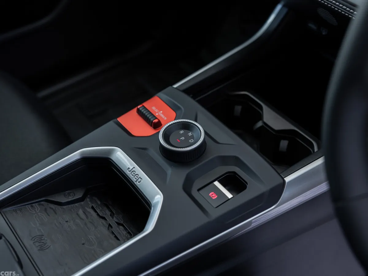 Jeep Compass SUV, Electric, 2026, Blue