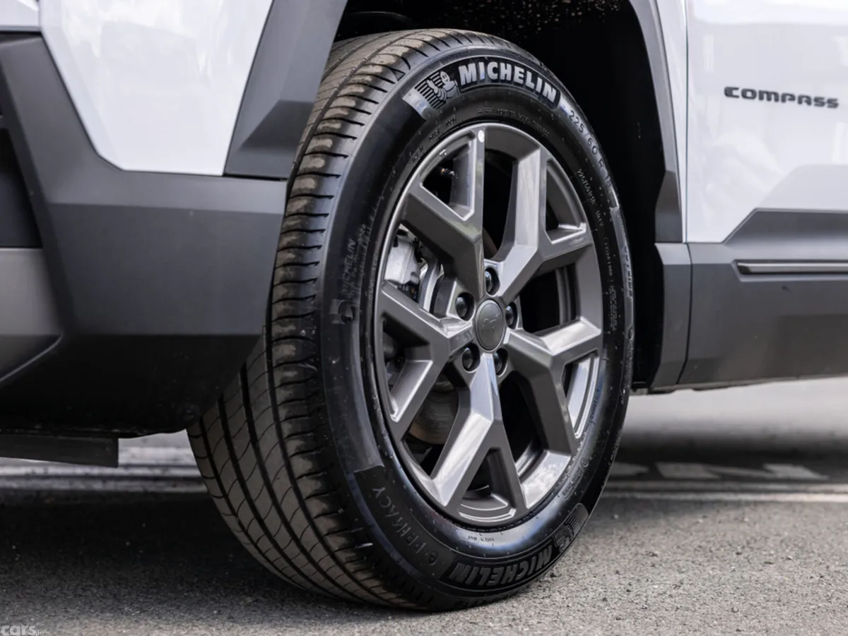 Jeep Compass SUV, Petrol Hybrid, 2026, White