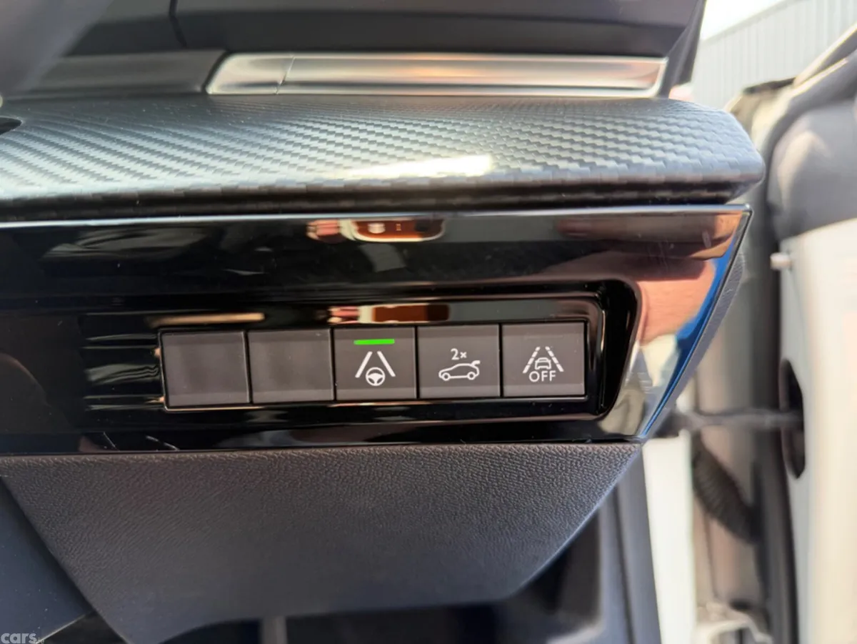 Peugeot 508 Estate, Petrol, 2020, White